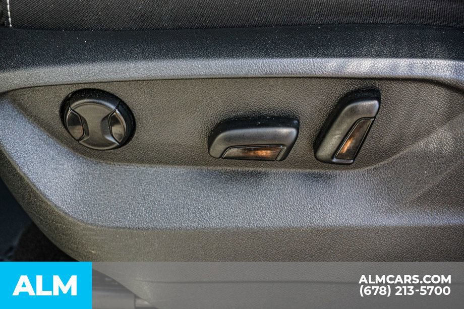 Used 2024 Volkswagen Atlas Cross Sport SE image 51