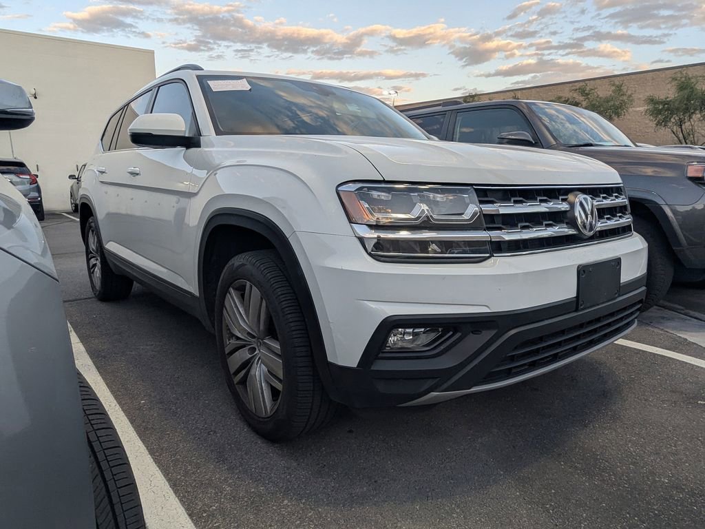 Used 2020 Volkswagen Atlas SE w/ Panoramic Sunroof Package FWD image 3