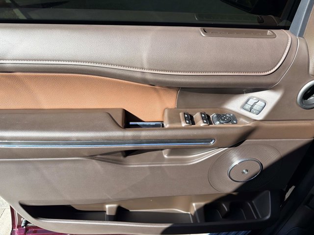 Used 2024 Ford Expedition Max King Ranch image 11