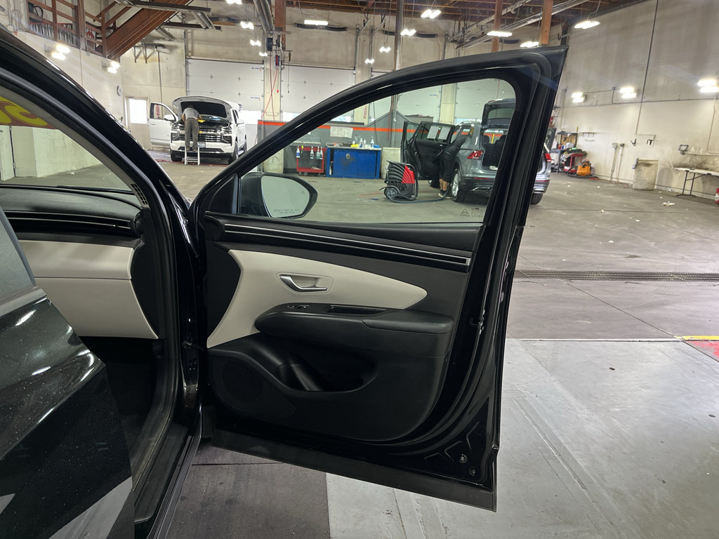 Used 2023 Hyundai Tucson SEL w/ Convenience Package AWD/4WD image 43