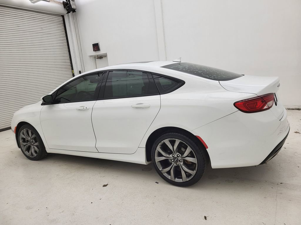 Used 2016 Chrysler 200 S w/ Navigation & Sound Group I image 22