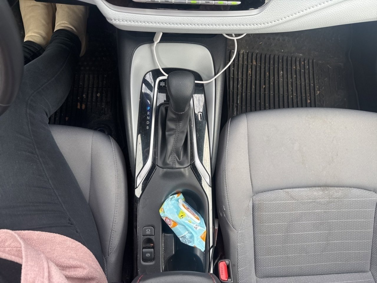 Used 2023 Toyota Corolla SE image 19