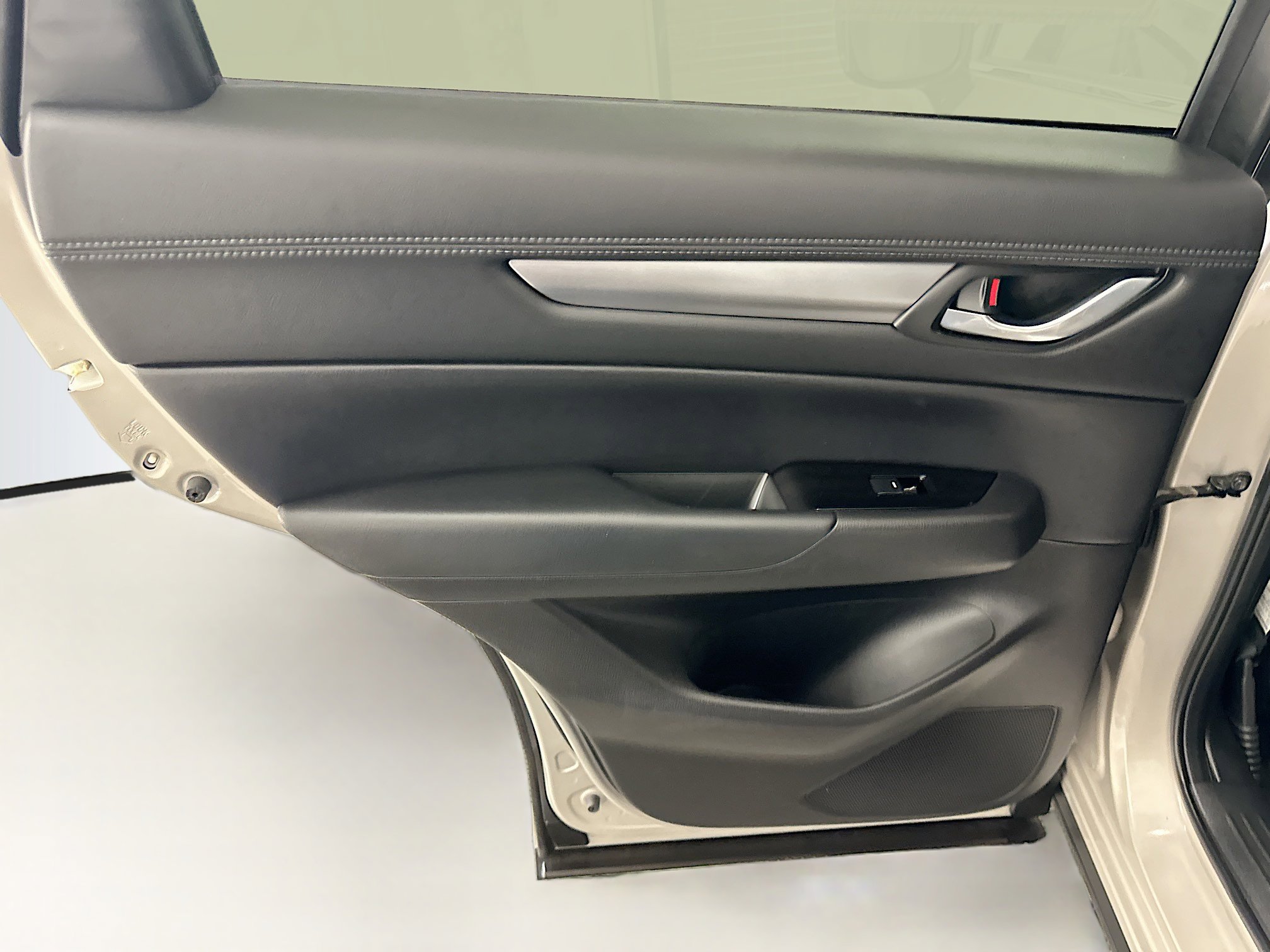 Used 2025 MAZDA CX-5 AWD 2.5 S w/ Preferred Package image 28