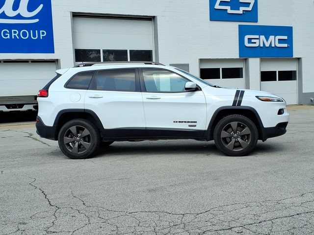 Used 2016 Jeep Cherokee 75th Anniversary AWD/4WD image 9