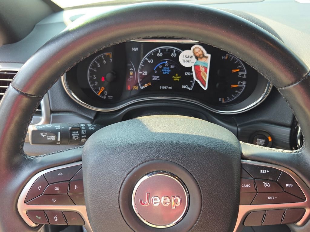 Used 2021 Jeep Grand Cherokee Laredo X image 23