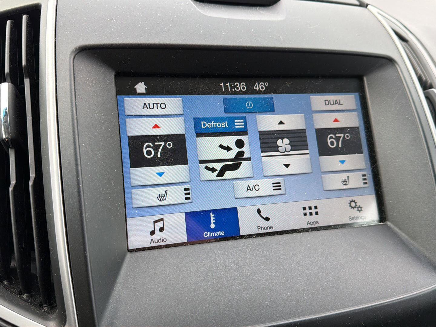 Used 2017 Ford Edge SEL w/ Equipment Group 201A image 18