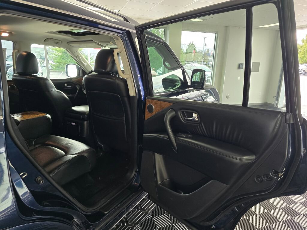 Used 2022 Nissan Armada SL w/ Captain's Chairs Package image 42