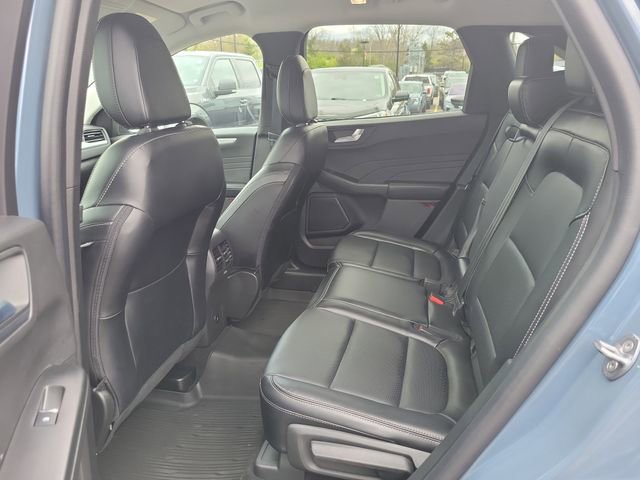 Certified 2023 Ford Escape Platinum AWD/4WD image 25