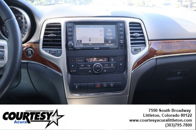 Used 2013 Jeep Grand Cherokee Limited AWD/4WD image 16