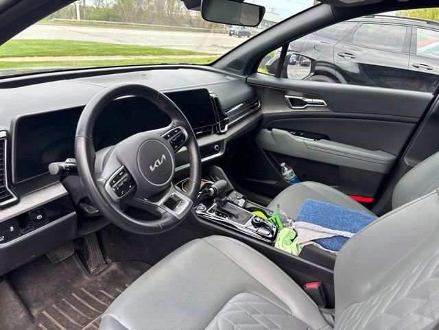 Used 2023 Kia Sportage X-Line w/ X-Line Premium Package AWD/4WD image 2
