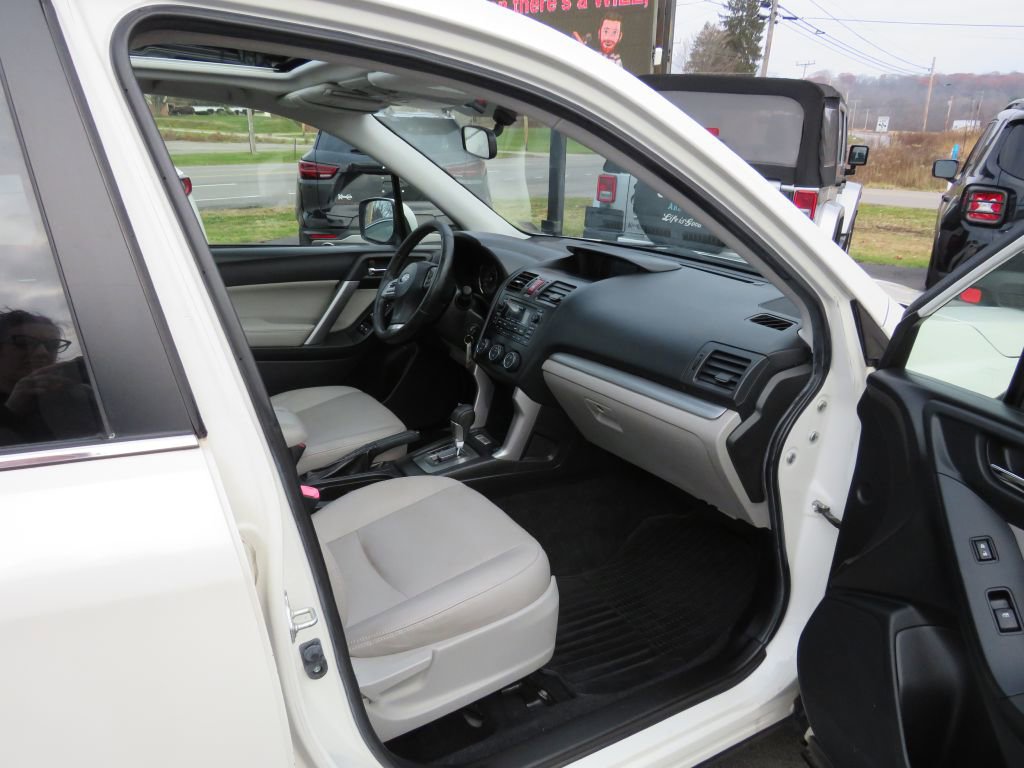 Used 2014 Subaru Forester 2.5i Limited image 33