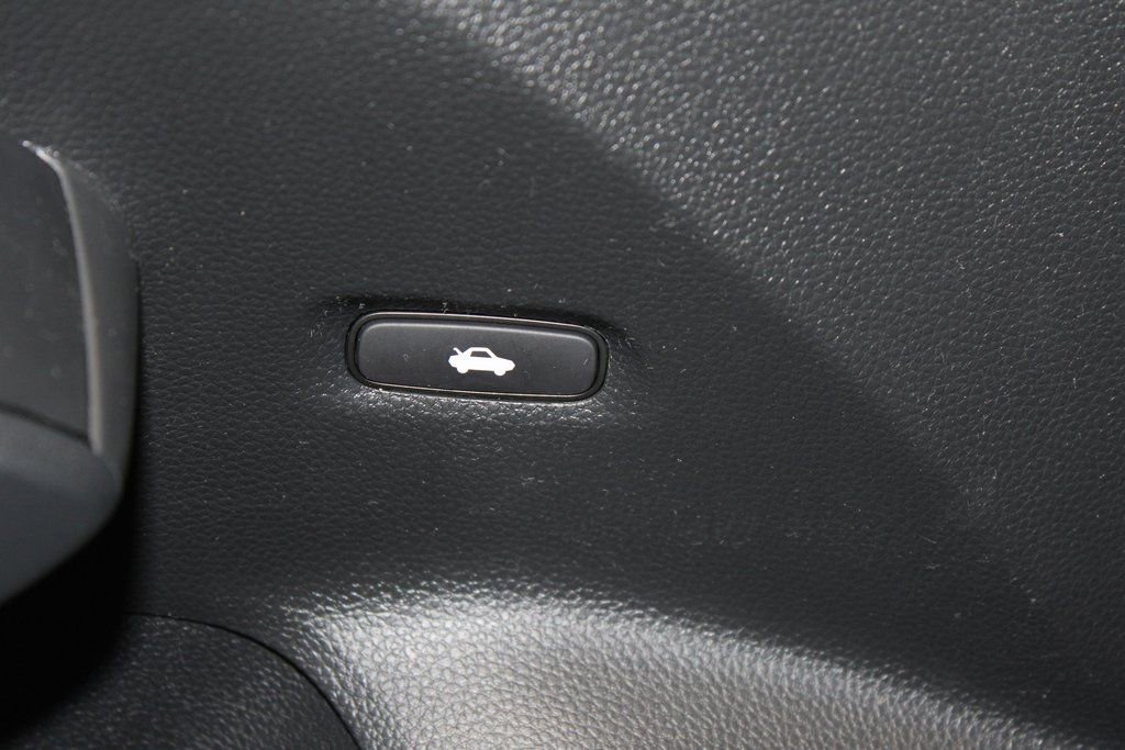 Used 2023 Honda Civic LX image 10
