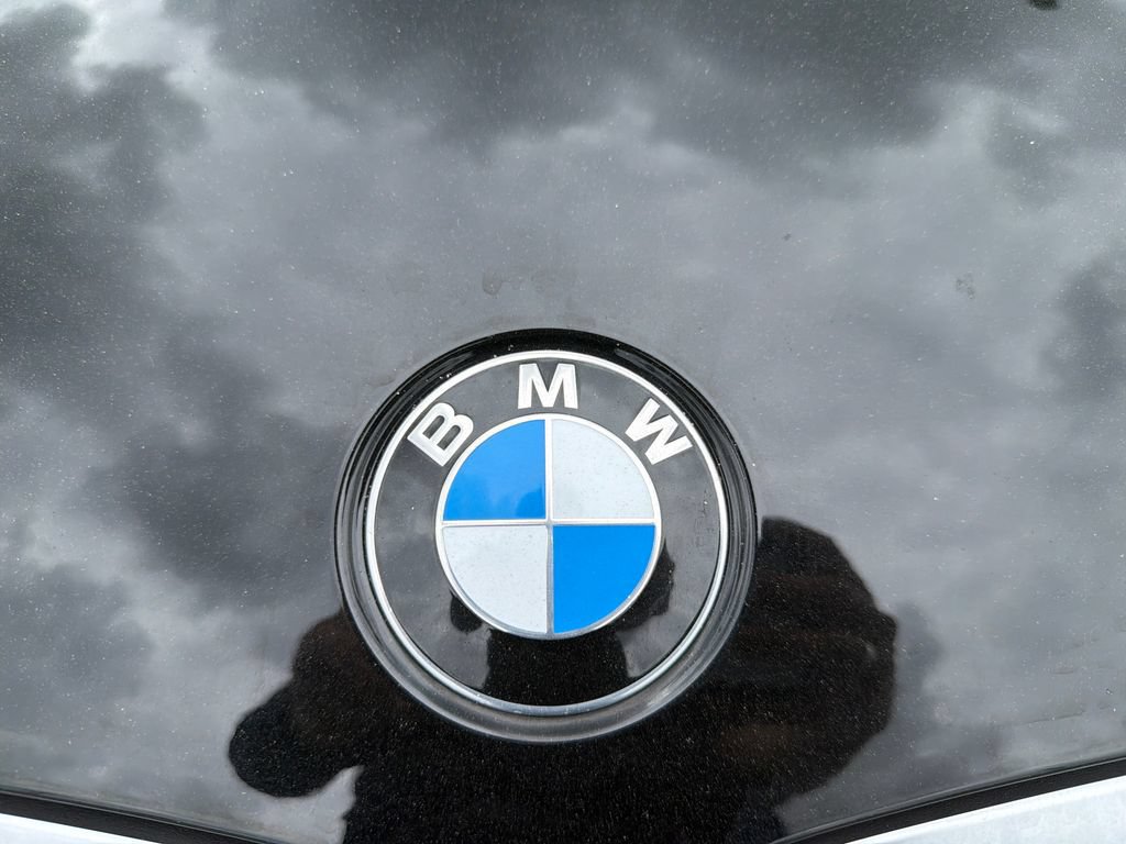 Used 2025 BMW 330i Sedan RWD image 43