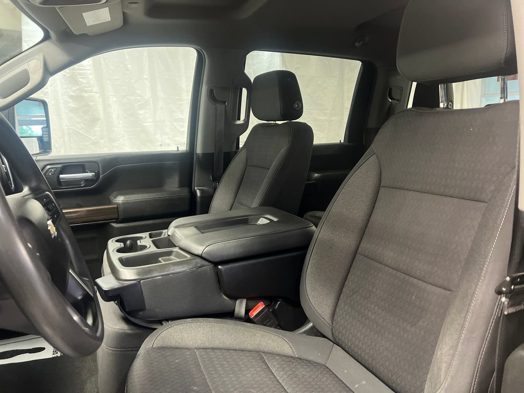 Used 2020 Chevrolet Silverado 2500 LT AWD/4WD image 18