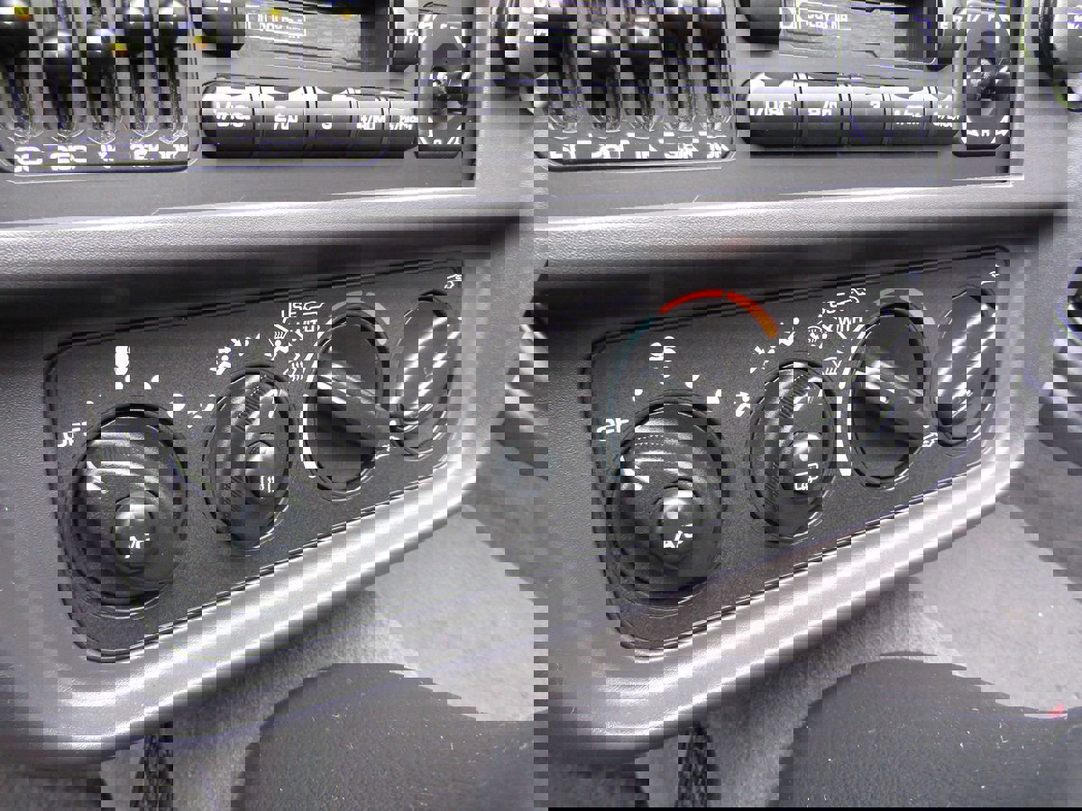 Used 1999 Plymouth Prowler image 15