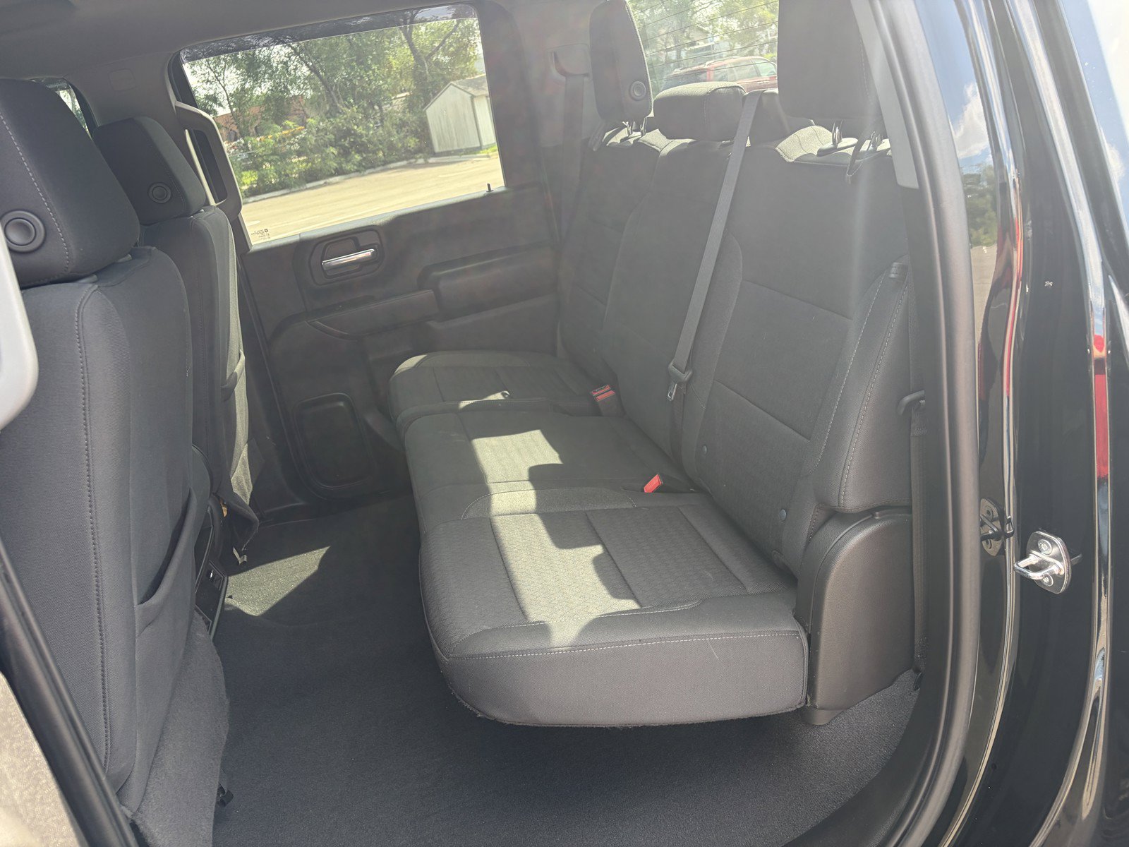 Used 2024 Chevrolet Silverado 2500 Custom w/ Custom Value Package AWD/4WD image 9