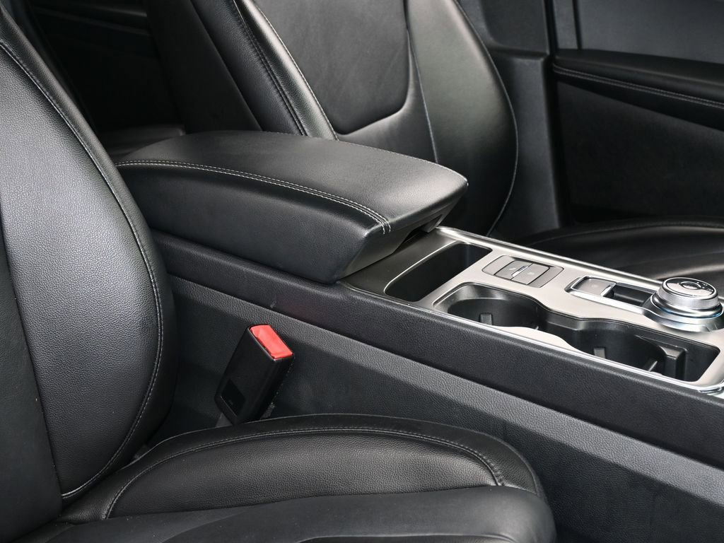 Used 2022 Ford Edge Titanium image 45