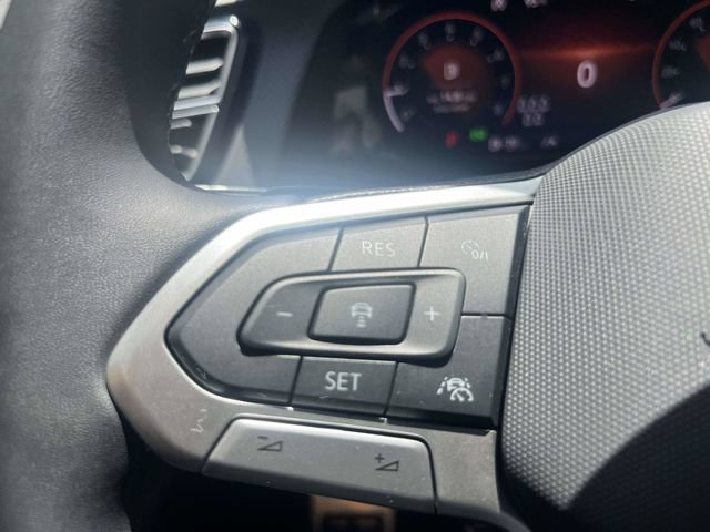 Used 2024 Volkswagen Atlas Peak Edition SE AWD/4WD image 26