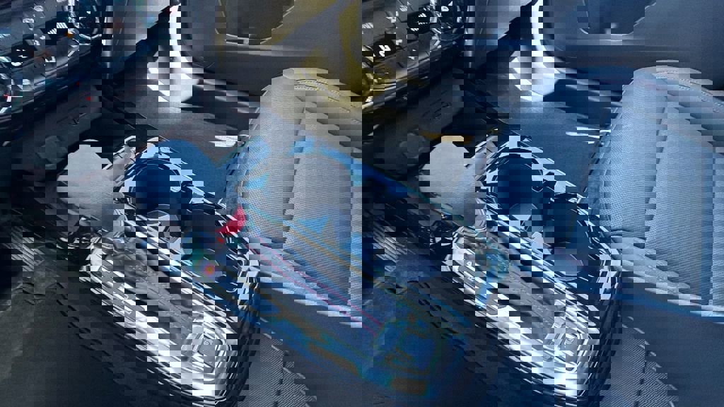 New 2026 Chevrolet Trax RS w/ Sunroof Package image 23