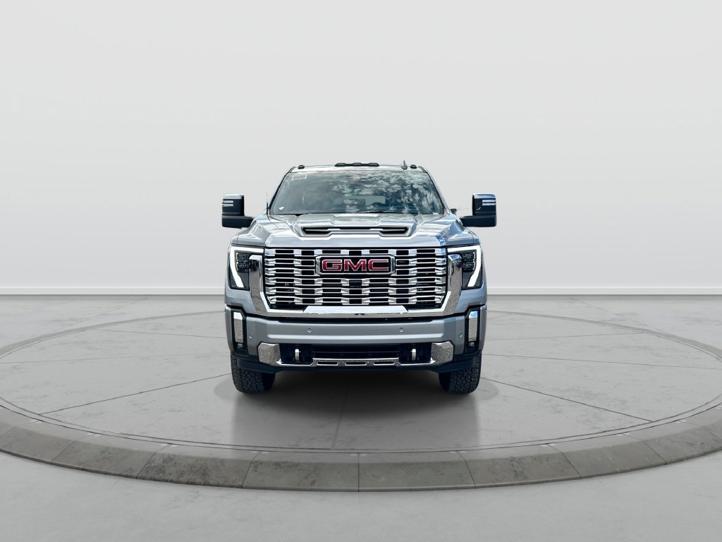 New 2026 GMC Sierra 2500 Denali w/ Technology Package AWD/4WD image 3