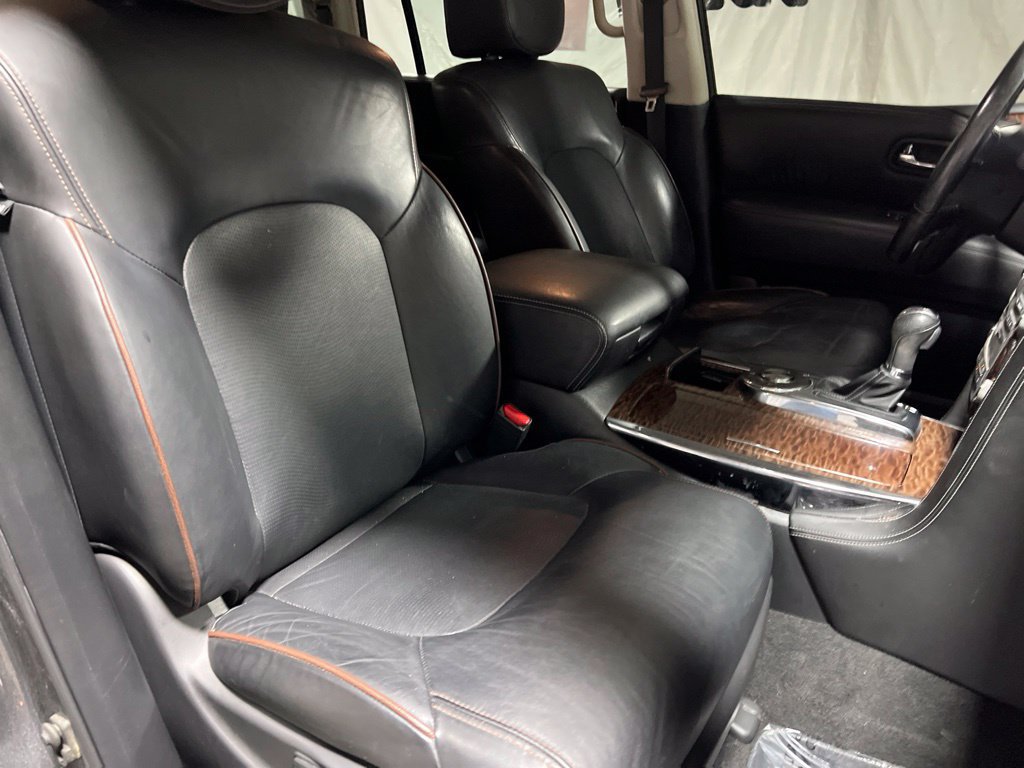 Used 2019 Nissan Armada Platinum w/ Captain's Chairs Package RWD image 10