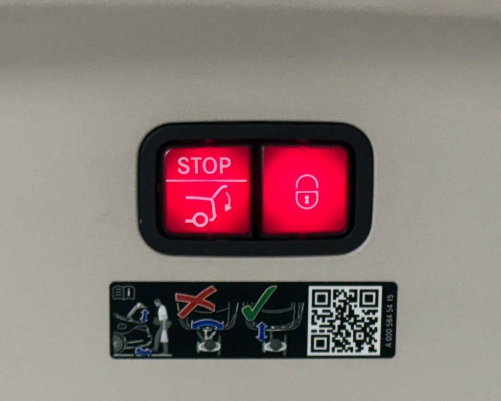 Used 2022 Mercedes-Benz AMG GT 53 w/ Executive Rear Seat Package image 33