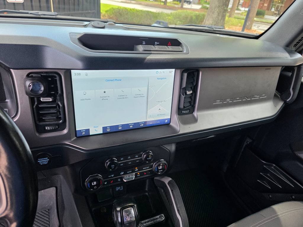 Used 2021 Ford Bronco Outer Banks AWD/4WD image 15