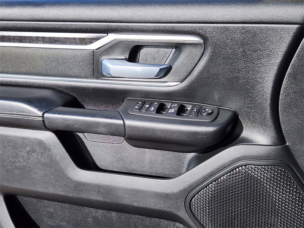 Used 2021 RAM 1500 Big Horn image 6