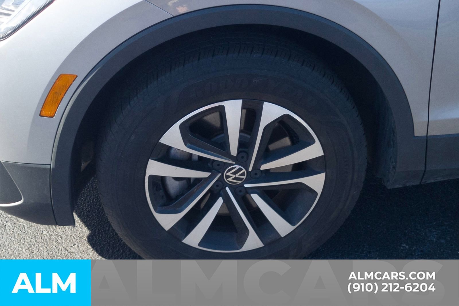 Used 2024 Volkswagen Tiguan S image 12