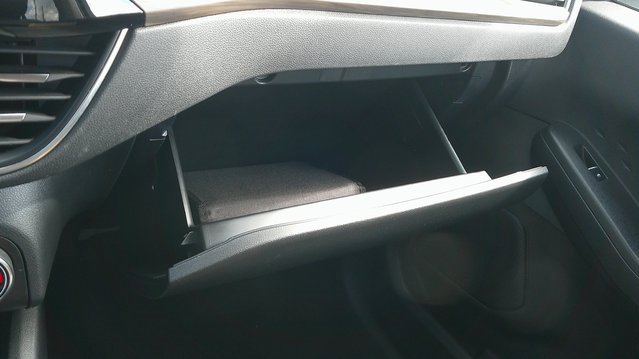 Used 2020 Ford Escape Titanium image 20