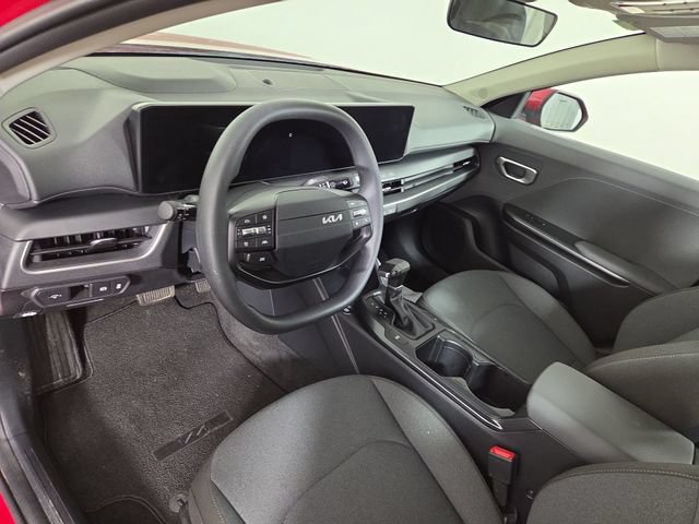 Certified 2025 Kia K4 FWD image 13