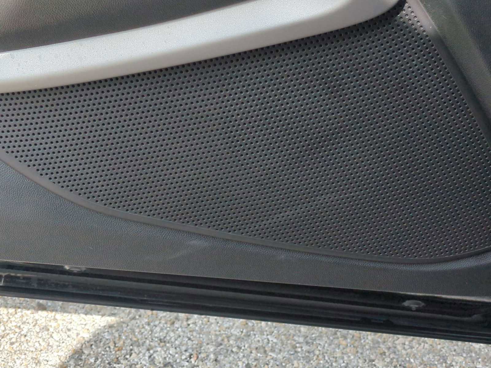 Used 2021 Chevrolet Camaro SS RWD image 23