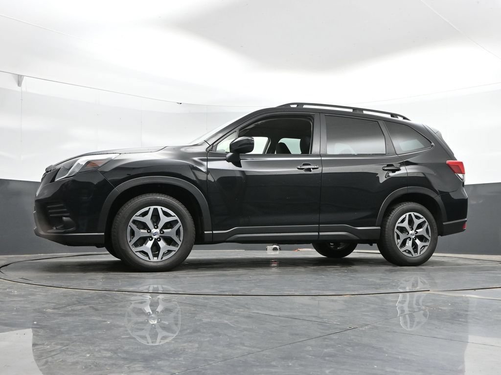Used 2022 Subaru Forester Premium AWD/4WD image 45