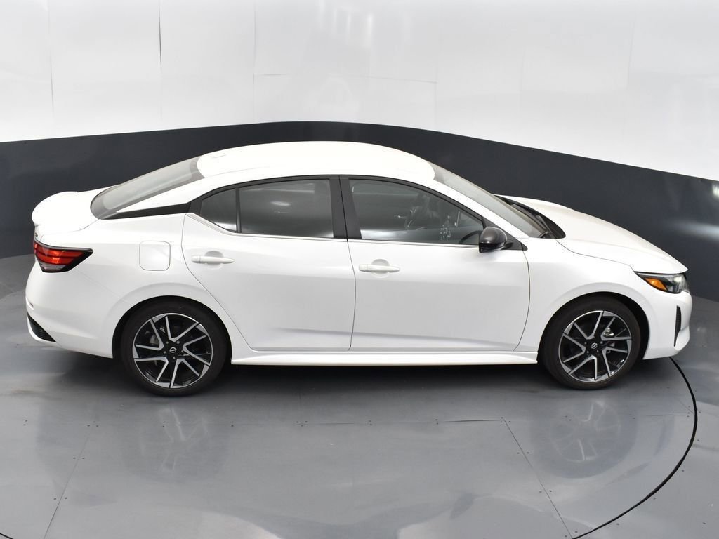 New 2025 Nissan Sentra SR image 45