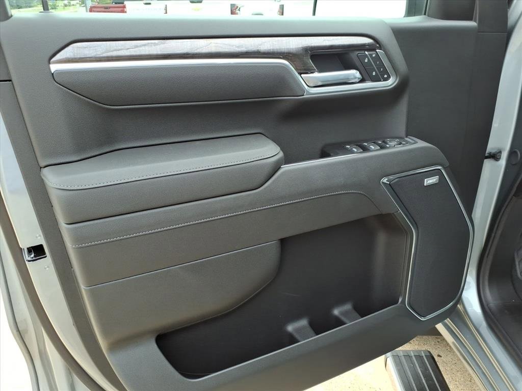New 2026 Chevrolet Silverado 1500 LTZ w/ LTZ Premium Package image 11