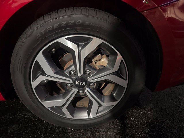 Used 2020 Kia Forte LXS FWD image 6