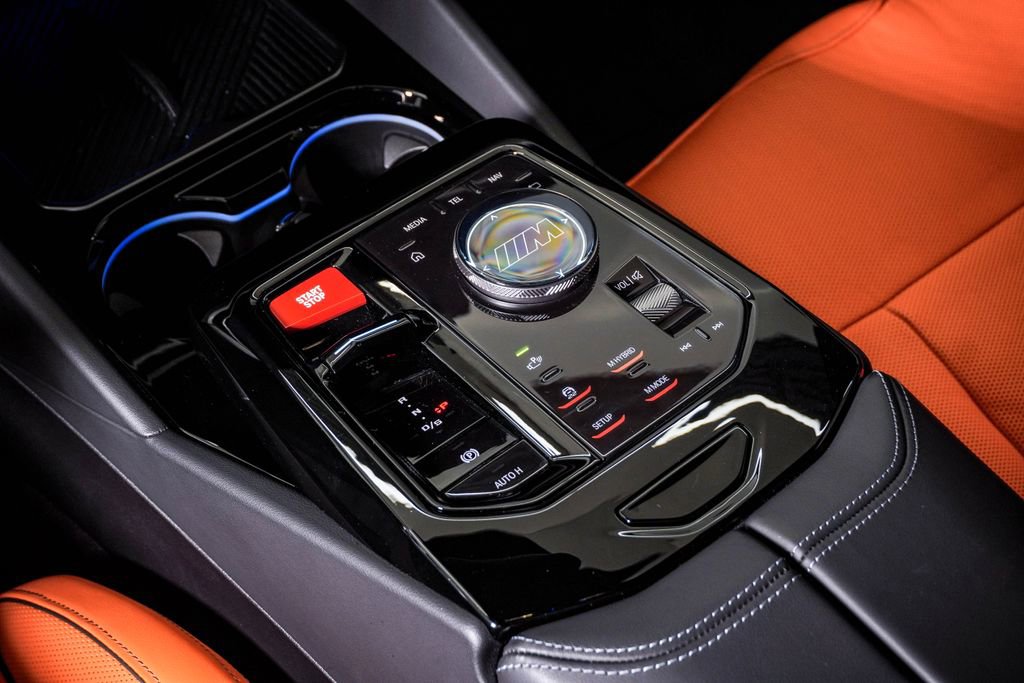 Used 2025 BMW M5 AWD/4WD image 27