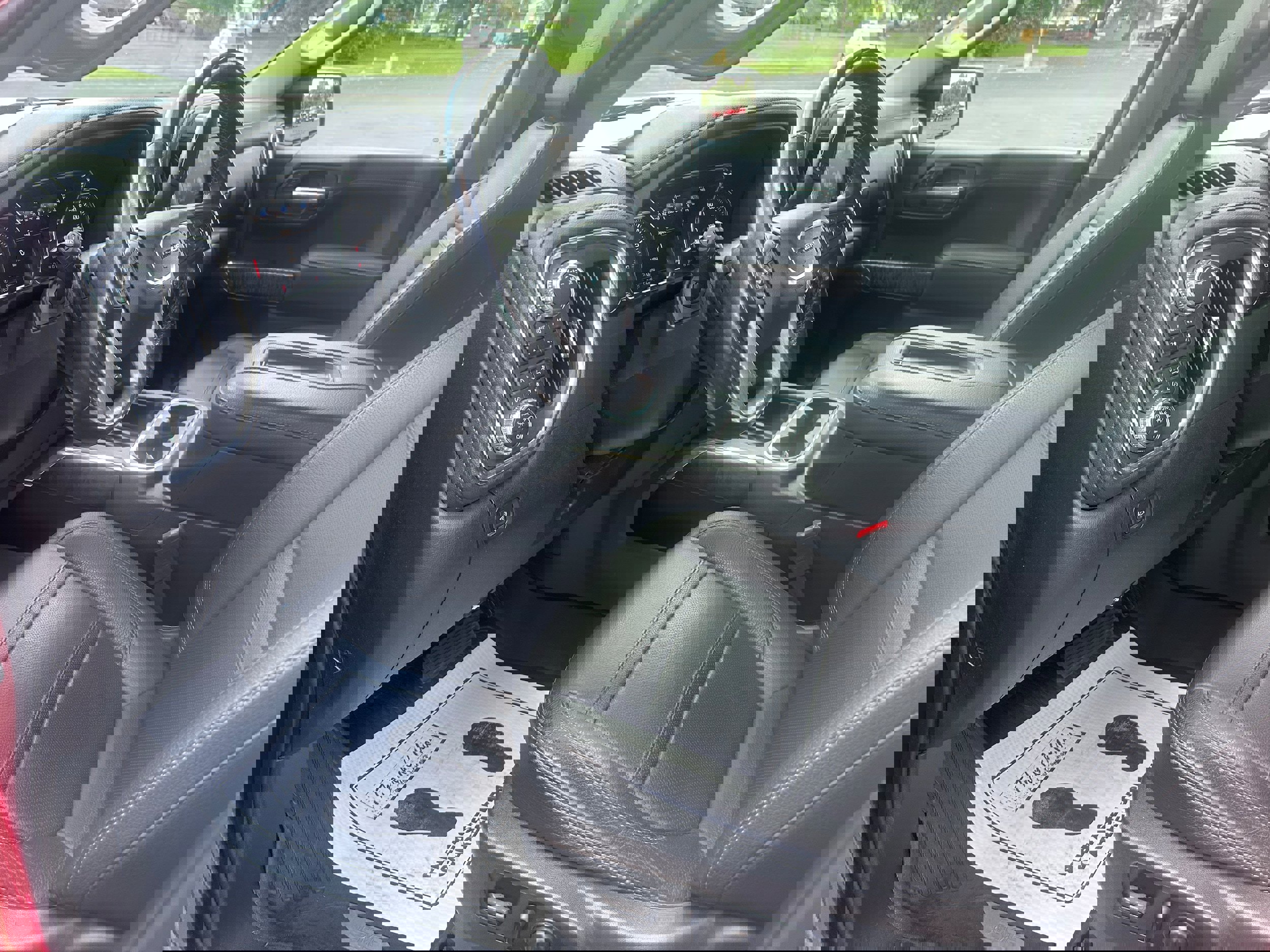 Used 2021 GMC Sierra 1500 Denali w/ Driver Alert Package II image 21