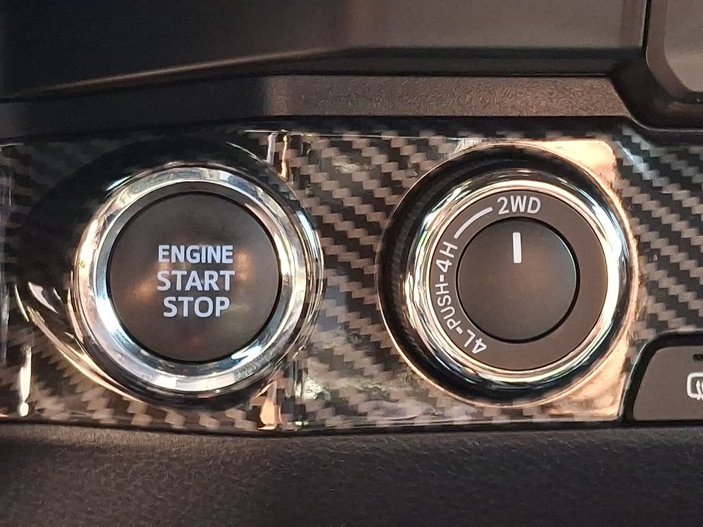 Used 2022 Toyota Tacoma TRD Sport AWD/4WD image 23