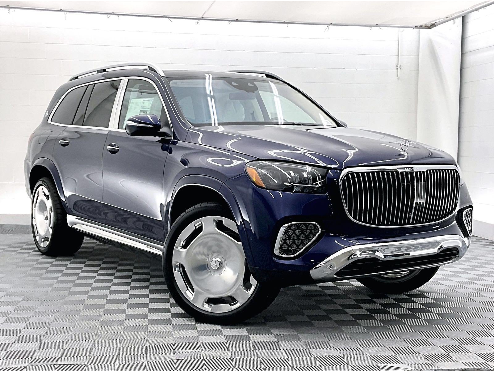 New 2026 Mercedes-Benz Maybach GLS 600 4MATIC image 16