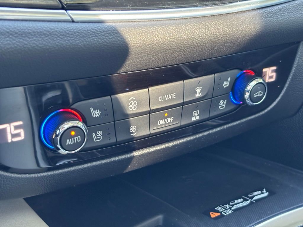 Used 2023 Buick Enclave Premium w/ Experience Buick Package image 34