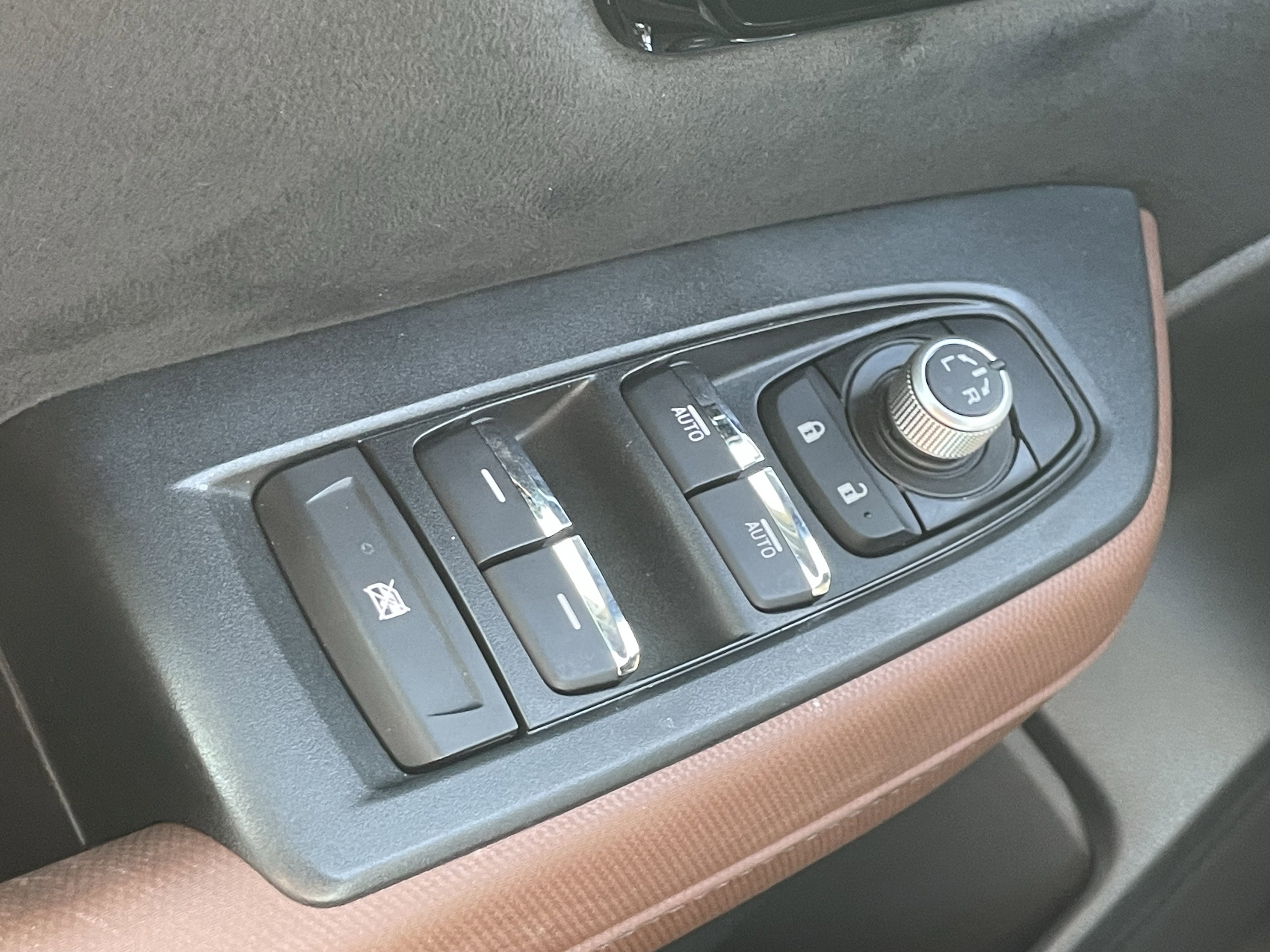 Certified 2025 Subaru Forester Touring AWD/4WD image 16