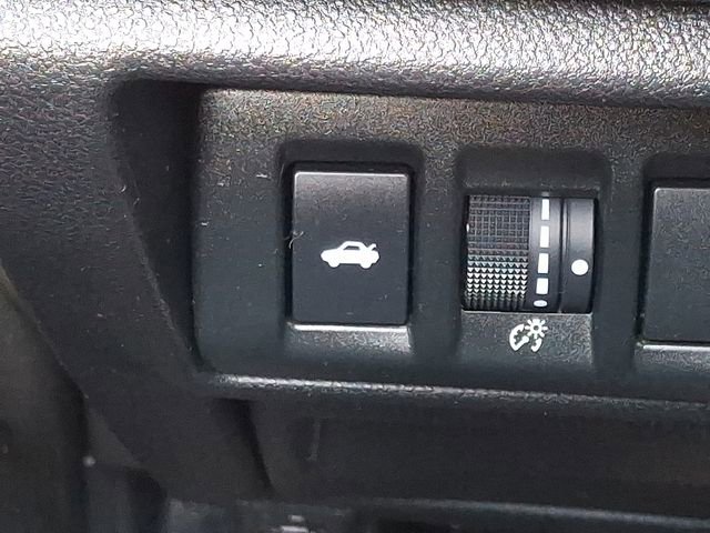 Used 2024 Subaru Legacy Premium AWD/4WD image 25
