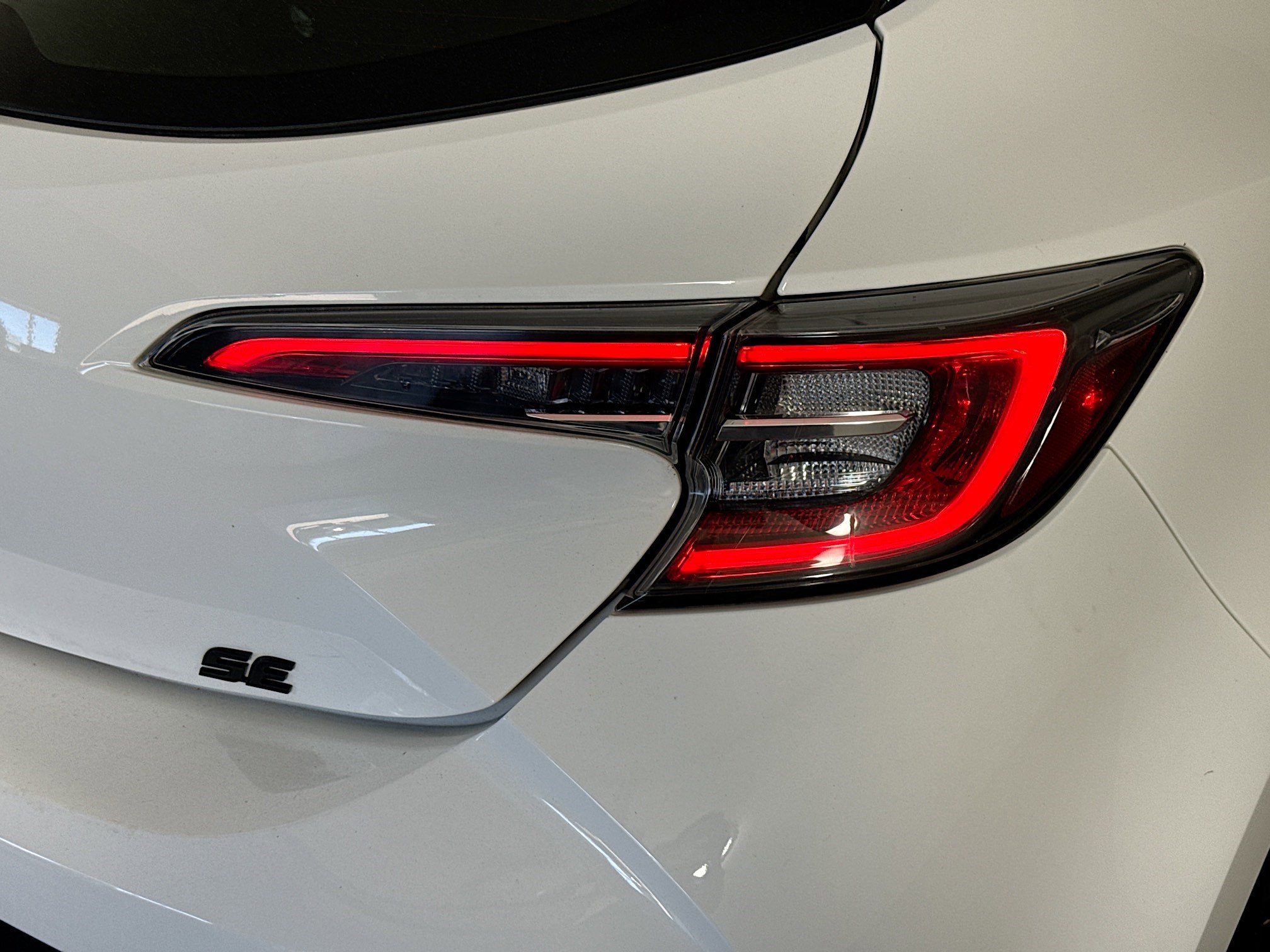 Used 2021 Toyota Corolla SE image 34