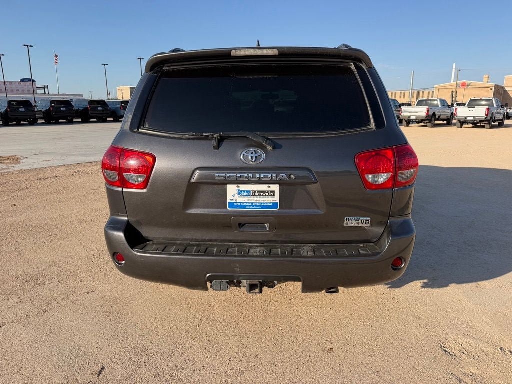 Used 2015 Toyota Sequoia SR5 w/ Premium Package RWD image 5