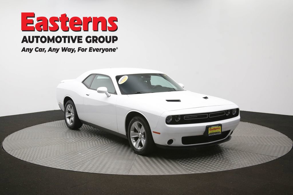 Used 2022 Dodge Challenger SXT image 47