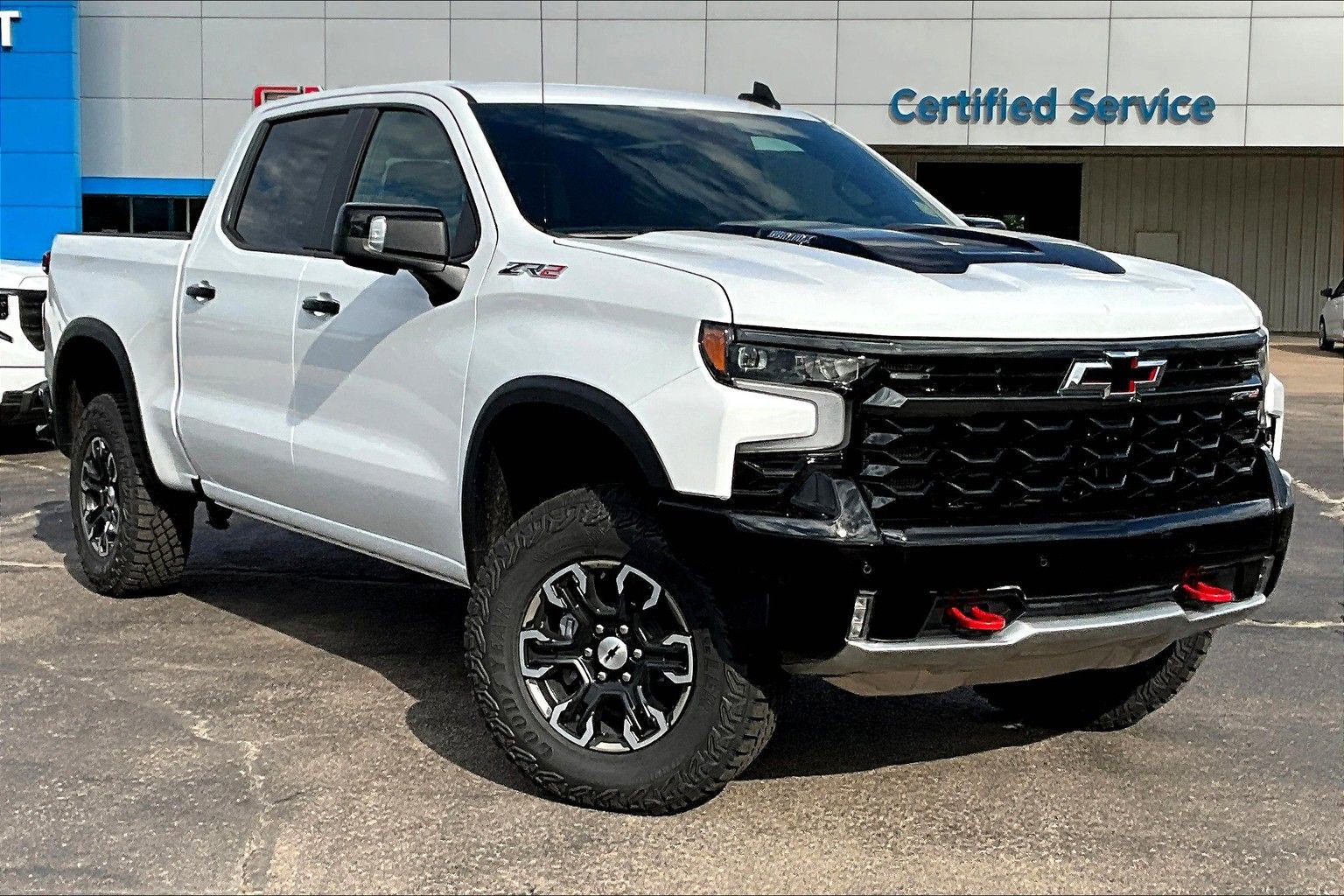 New 2026 Chevrolet Silverado 1500 ZR2 image 2