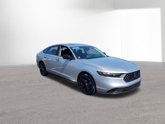 Certified 2025 Honda Accord SE image 2