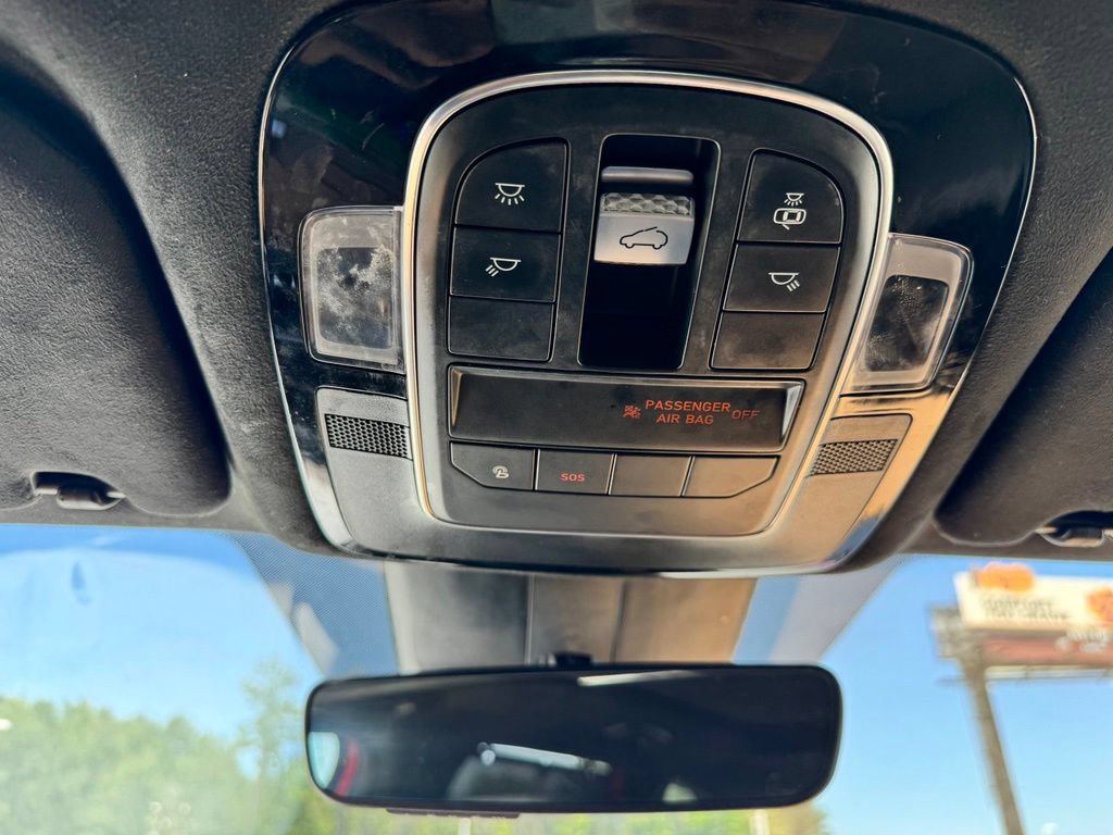 Used 2021 Hyundai Santa Fe Calligraphy AWD/4WD image 23