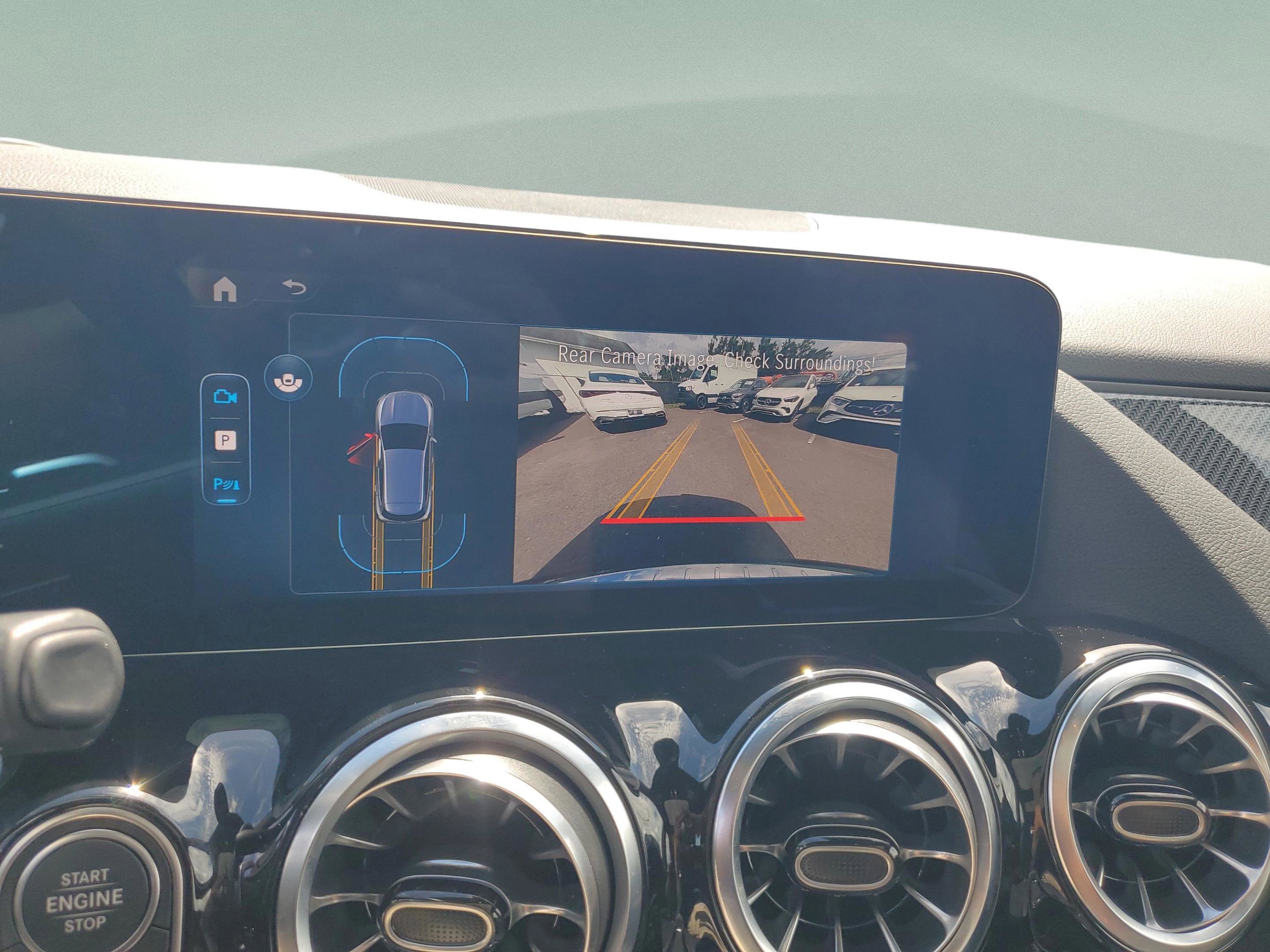 Certified 2025 Mercedes-Benz GLA 35 AMG 4MATIC image 27